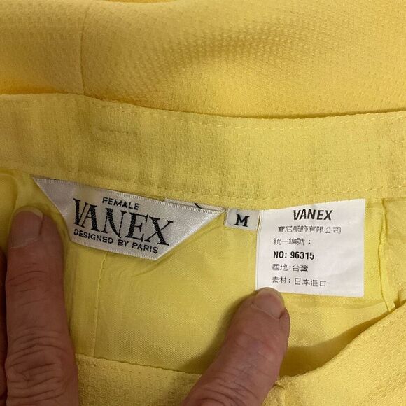 Vintage 80s Vanex by Paris Women’s Medium Yellow Bermuda Shorts - Picture 8 of 10